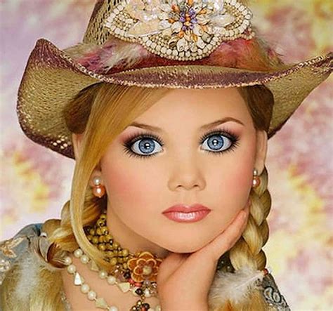 Beauty Pageant Porn Videos .